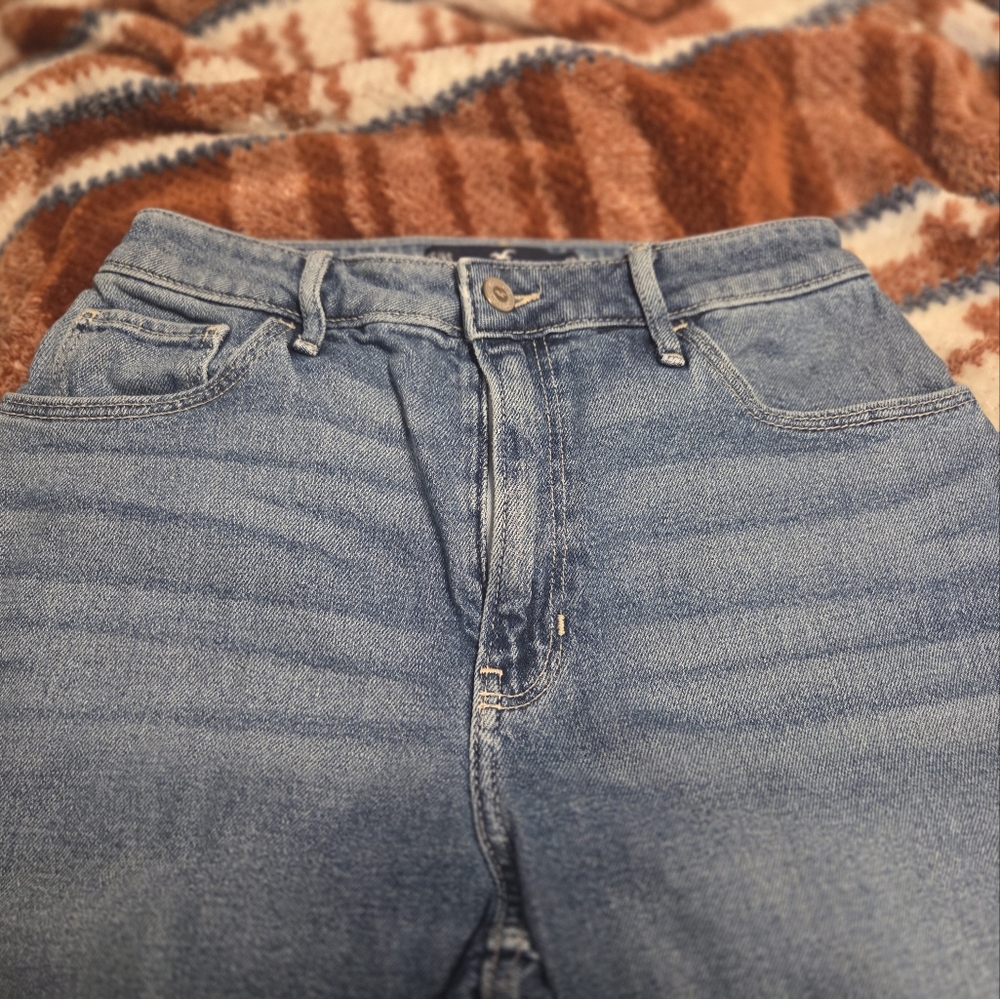 Hollister Women's Light Blue ULTRA High Rise DAD Jeans